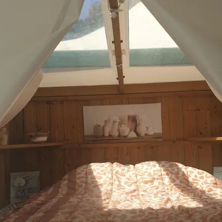 Logement atypique 2 à 4 personnes , chèques vacances acceptés Les Mathes Extérieur photo